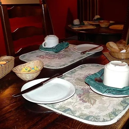 Hotellerie De Charme Le Relais Cicero Hotel-jardin-calme-verdure-centre Hotel