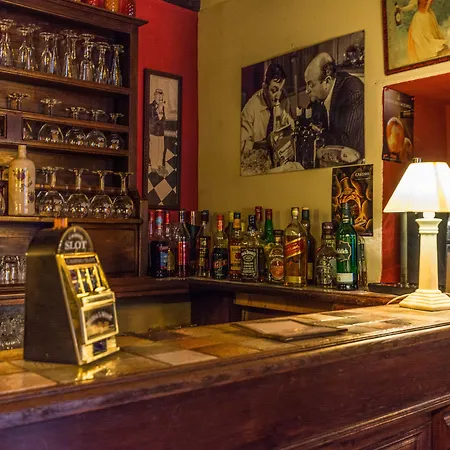 Hotel Hotellerie De Charme Le Relais Cicero Hotel-jardin-calme-verdure-centre