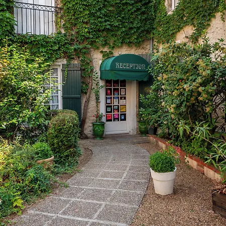 Hotellerie De Charme Le Relais Cicero Hotel-jardin-calme-verdure-centre Hotell