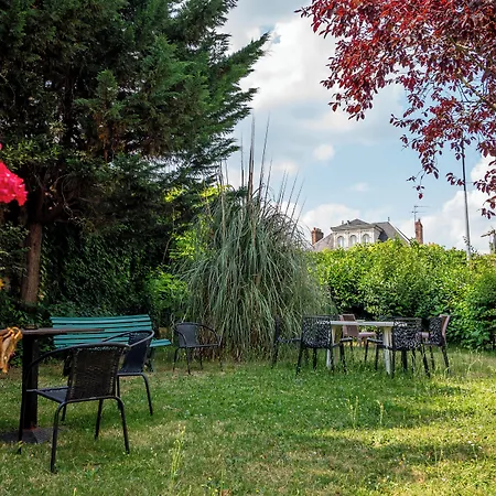 Hotellerie De Charme Le Relais Cicero Hotel-jardin-calme-verdure-centre 3* La Flèche