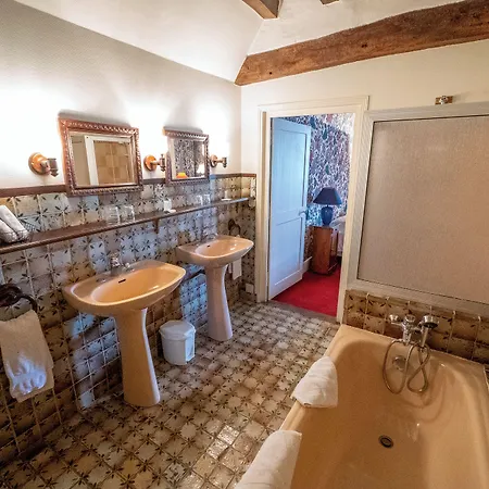 Hotell Hotellerie De Charme Le Relais Cicero Hotel-jardin-calme-verdure-centre